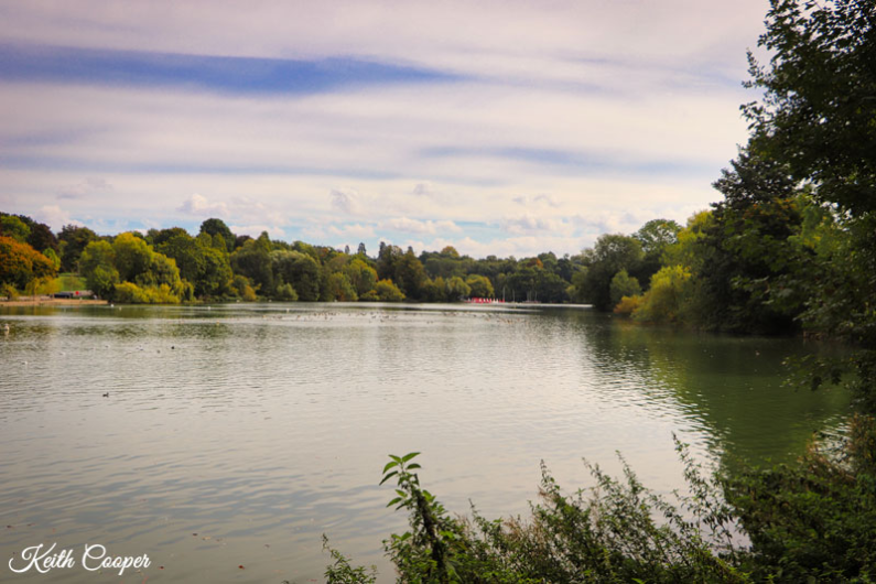 Photo of a lake